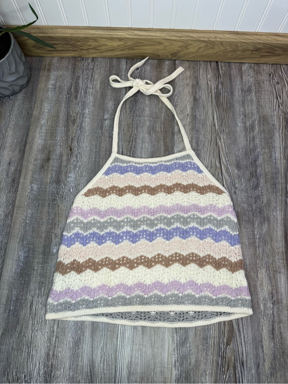American Eagle Outfitters Pastel Crochet Knit Adjustable Halter Top Womens Small
